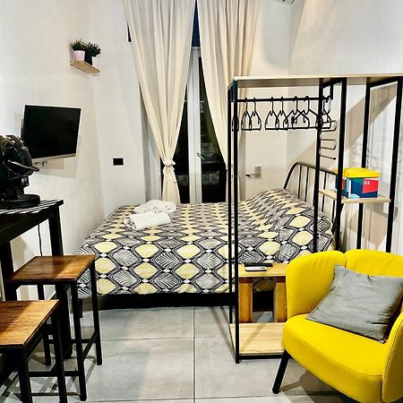 Toledo Sweet House Villa เนเปิลส์ ภายนอก รูปภาพ